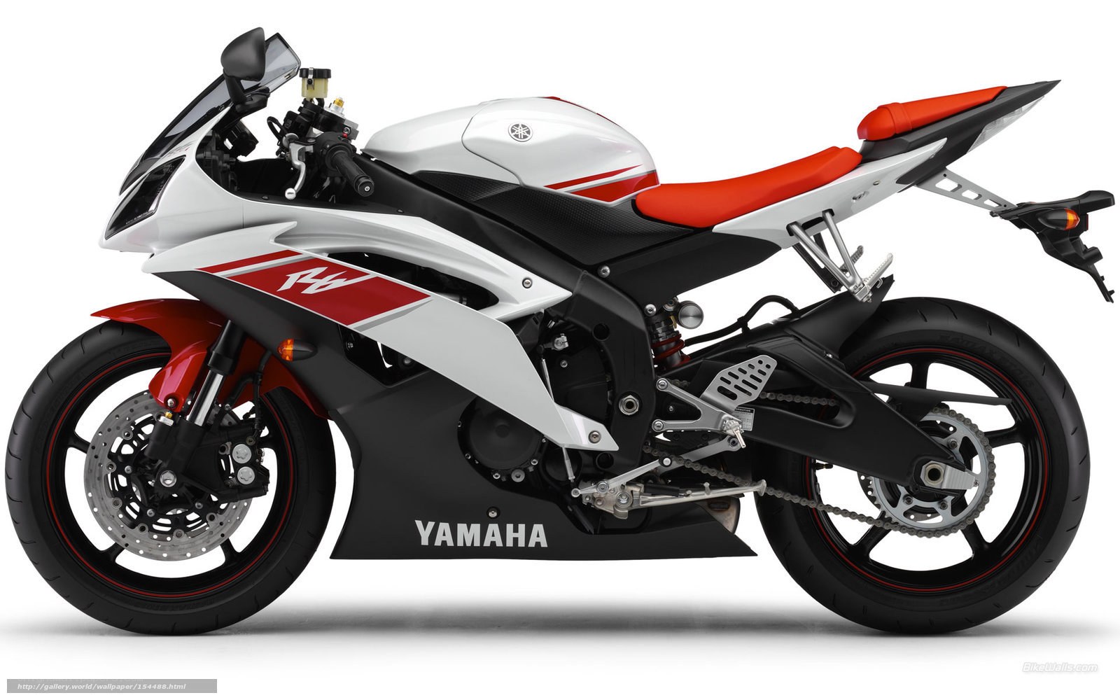 Yamaha R6 sport motorcycle