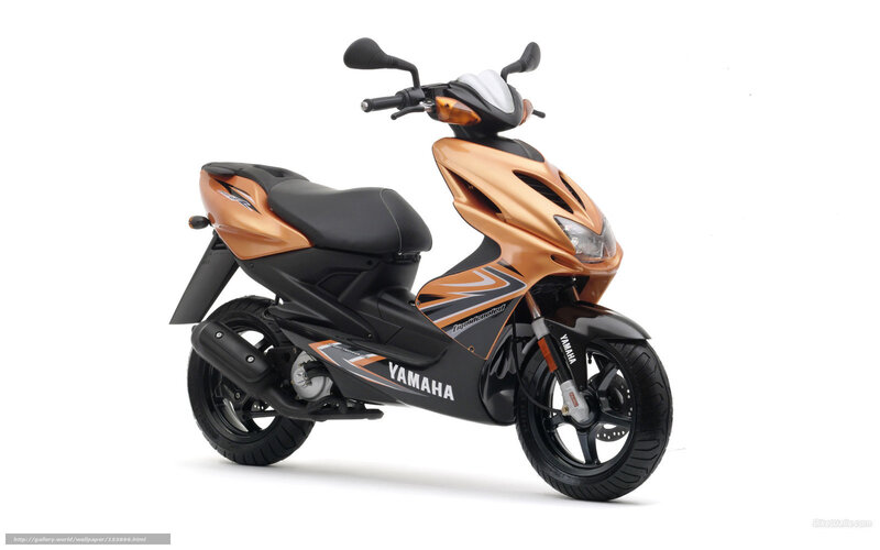 Yamaha scooter in gold and black
