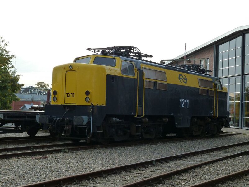 Yellow and Black Locomotive — Neutral