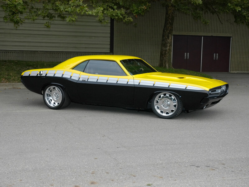 yellow and black muscle car