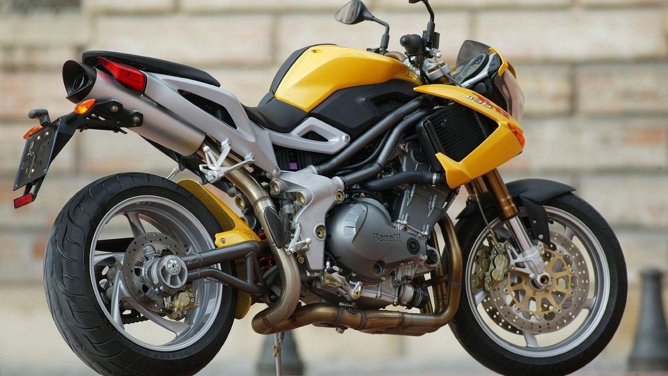 yellow and silver motorcycle