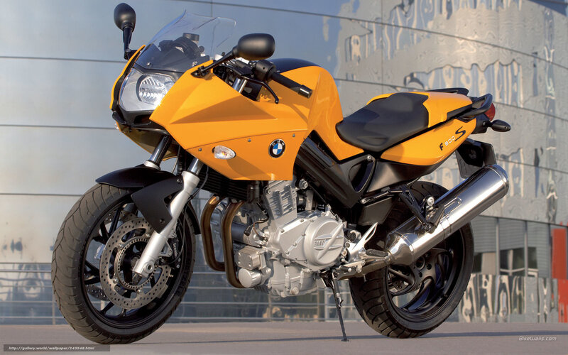 Yellow BMW F800S Motorcycle — Neutral