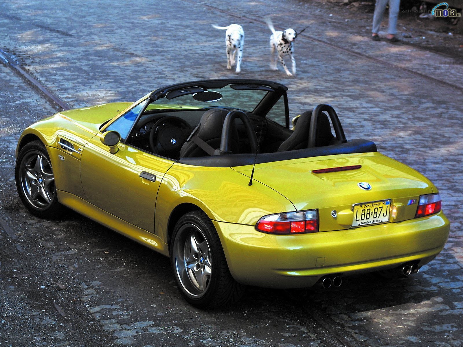 yellow bmw z3 convertible
