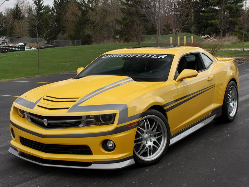 Yellow Camaro Car — Calm, Spring