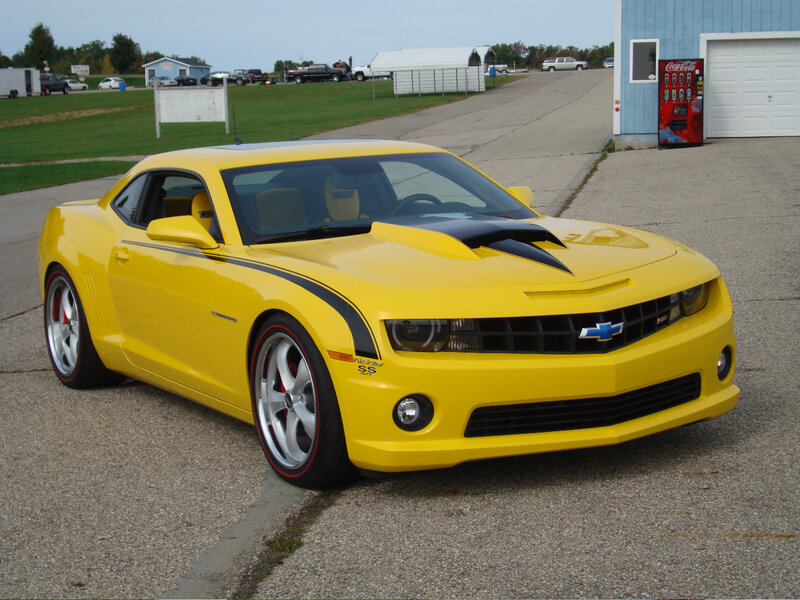Yellow Camaro Ss — Neutral