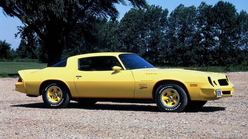 yellow camaro z28