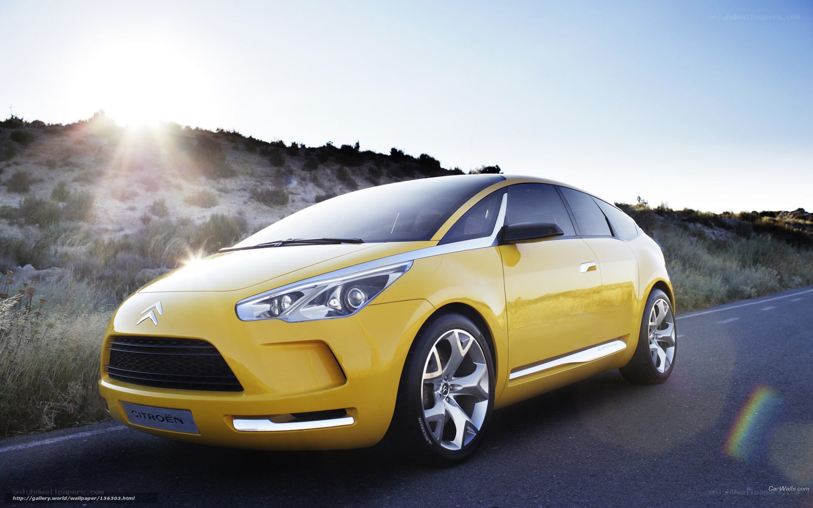 Yellow Citroen concept car