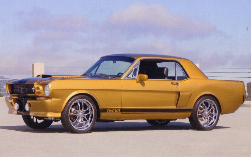 Yellow Classic Muscle Car — Gold