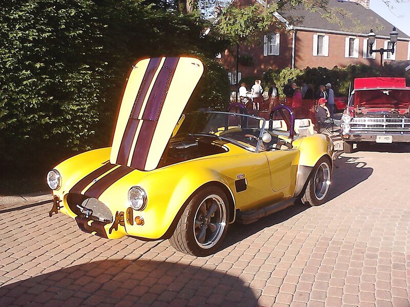 Yellow Classic Sports Car — Outdoor