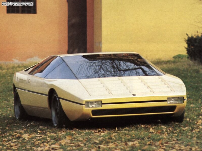 Yellow Concept Car — Calm, Autumn