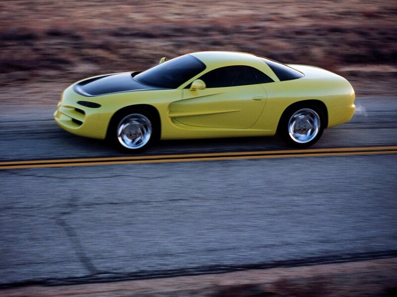 Yellow Concept Car — Dynamic, Sunset