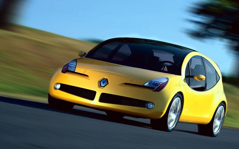 Yellow Concept Car — Dynamic