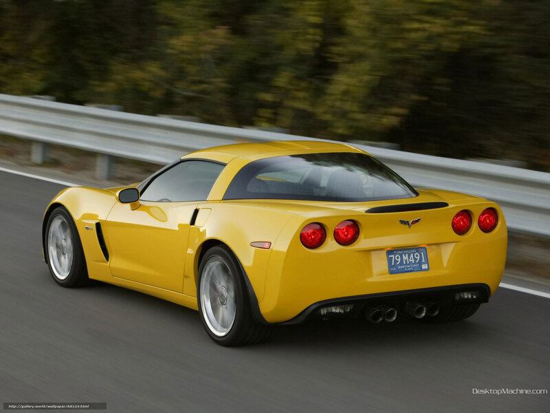 Yellow Corvette Car — Dynamic
