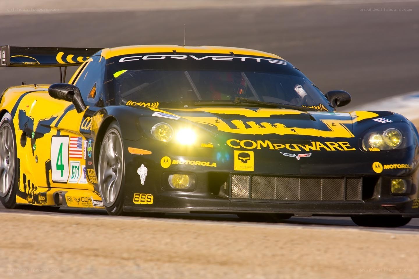 yellow corvette race car