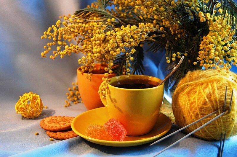 Yellow Cup with Flowers — Calm