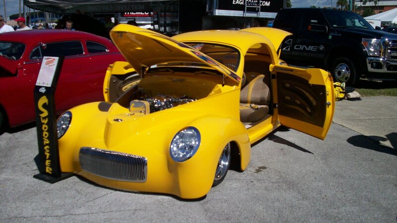 Yellow Custom Car — Outdoor, Afternoon, Photograph