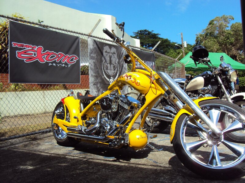 Yellow Custom Chopper Motorcycle — Outdoor