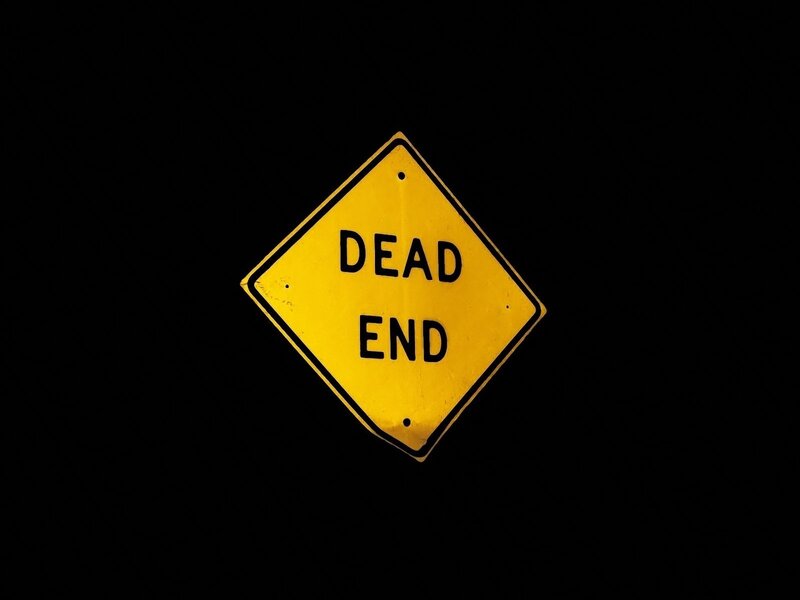 yellow dead end sign