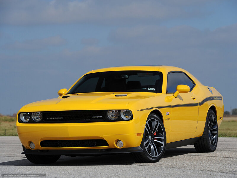 Yellow Dodge Challenger — Calm
