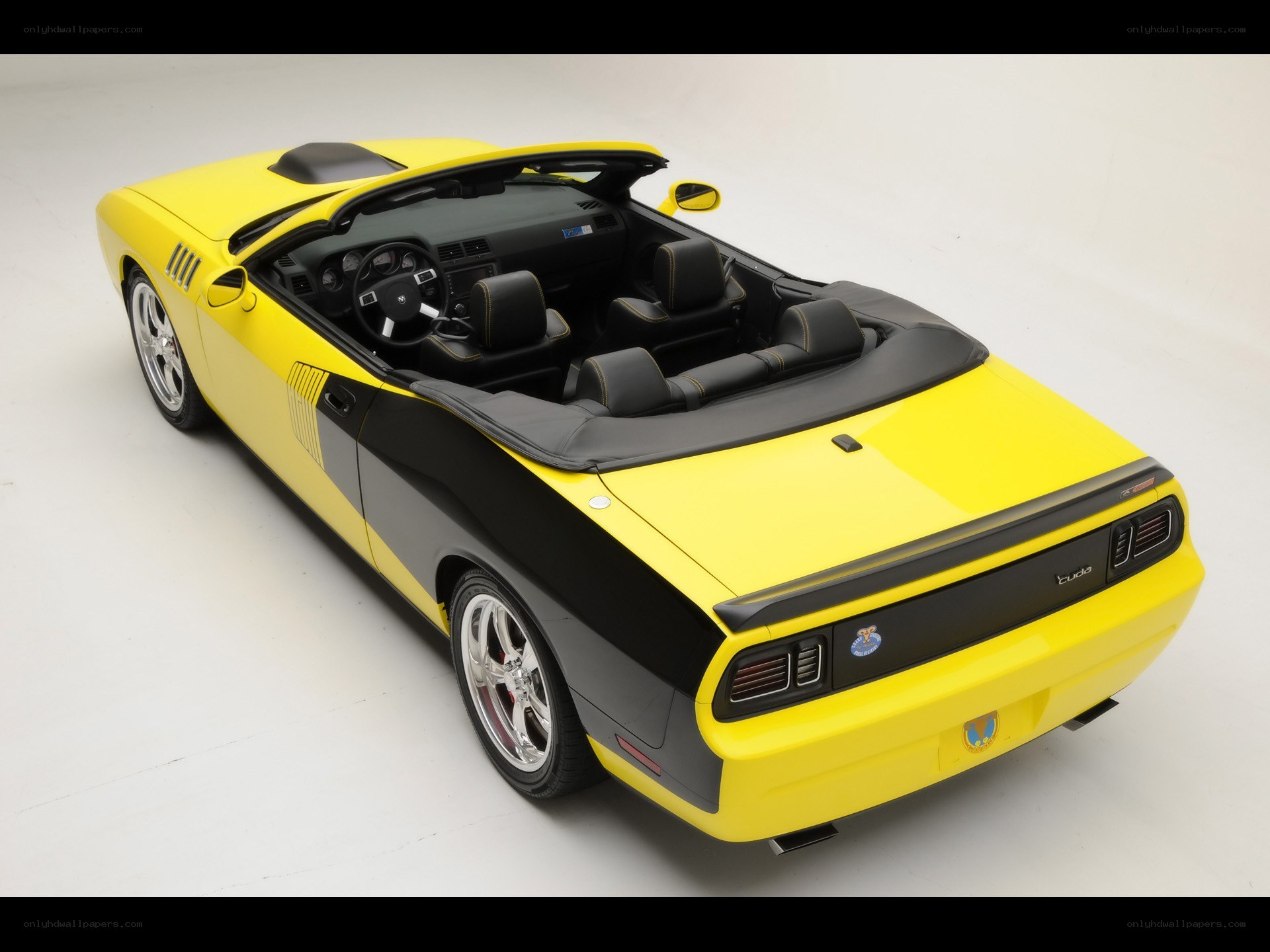 yellow dodge challenger convertible