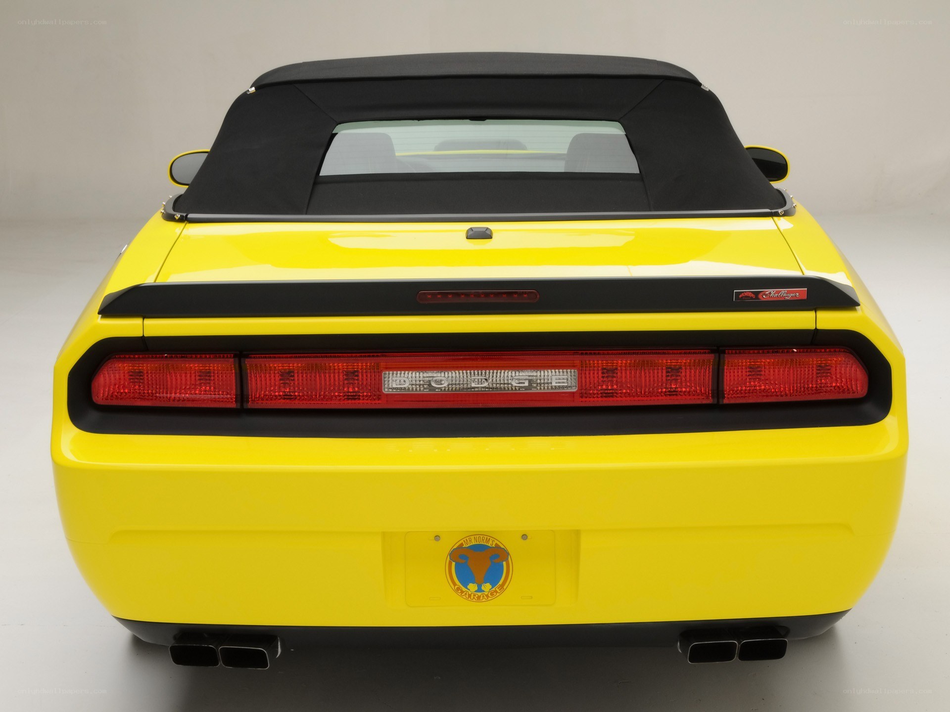yellow dodge challenger convertible
