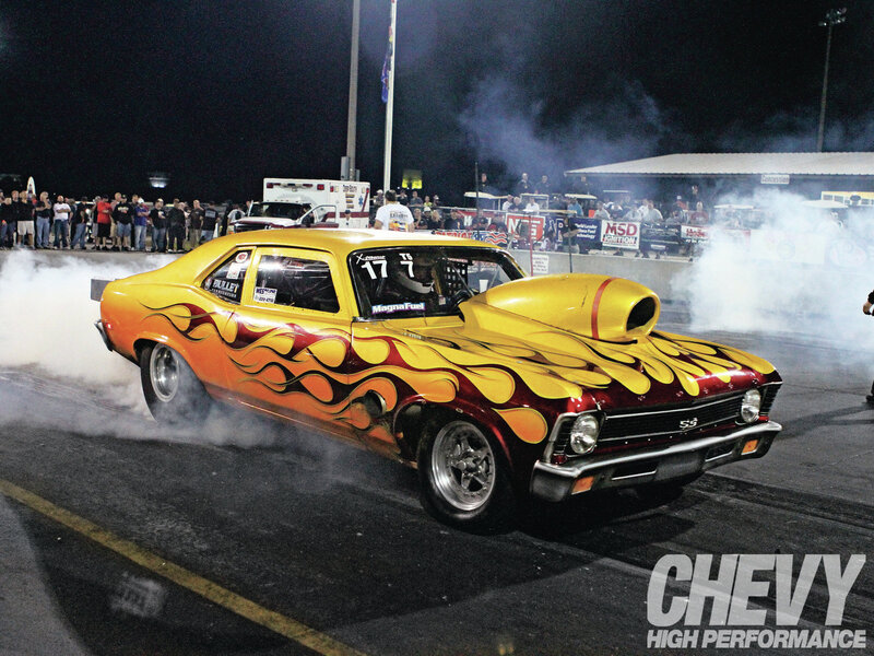 Yellow Drag Racing Car — Dramatic, Night