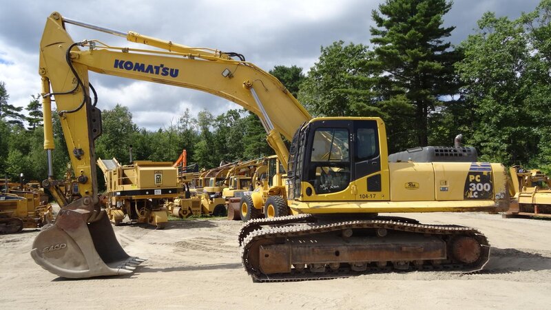 Yellow Excavator — Outdoor
