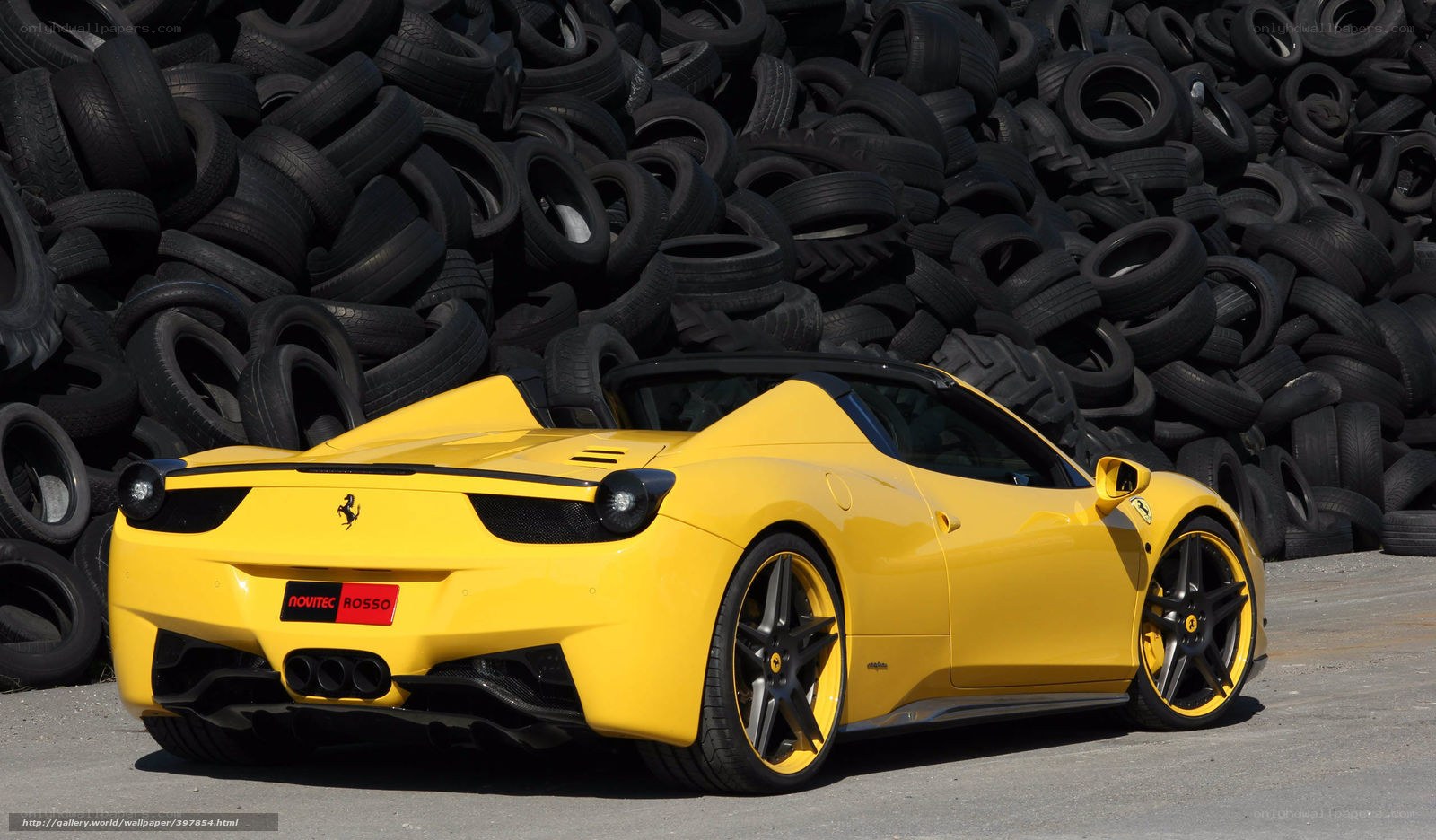 Yellow Ferrari 458 Spider