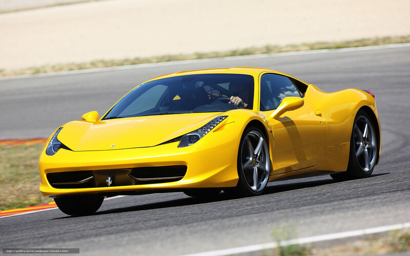 Yellow Ferrari on Track — Dynamic