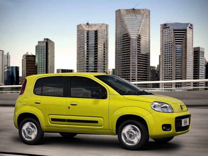 Yellow Fiat Panda in city