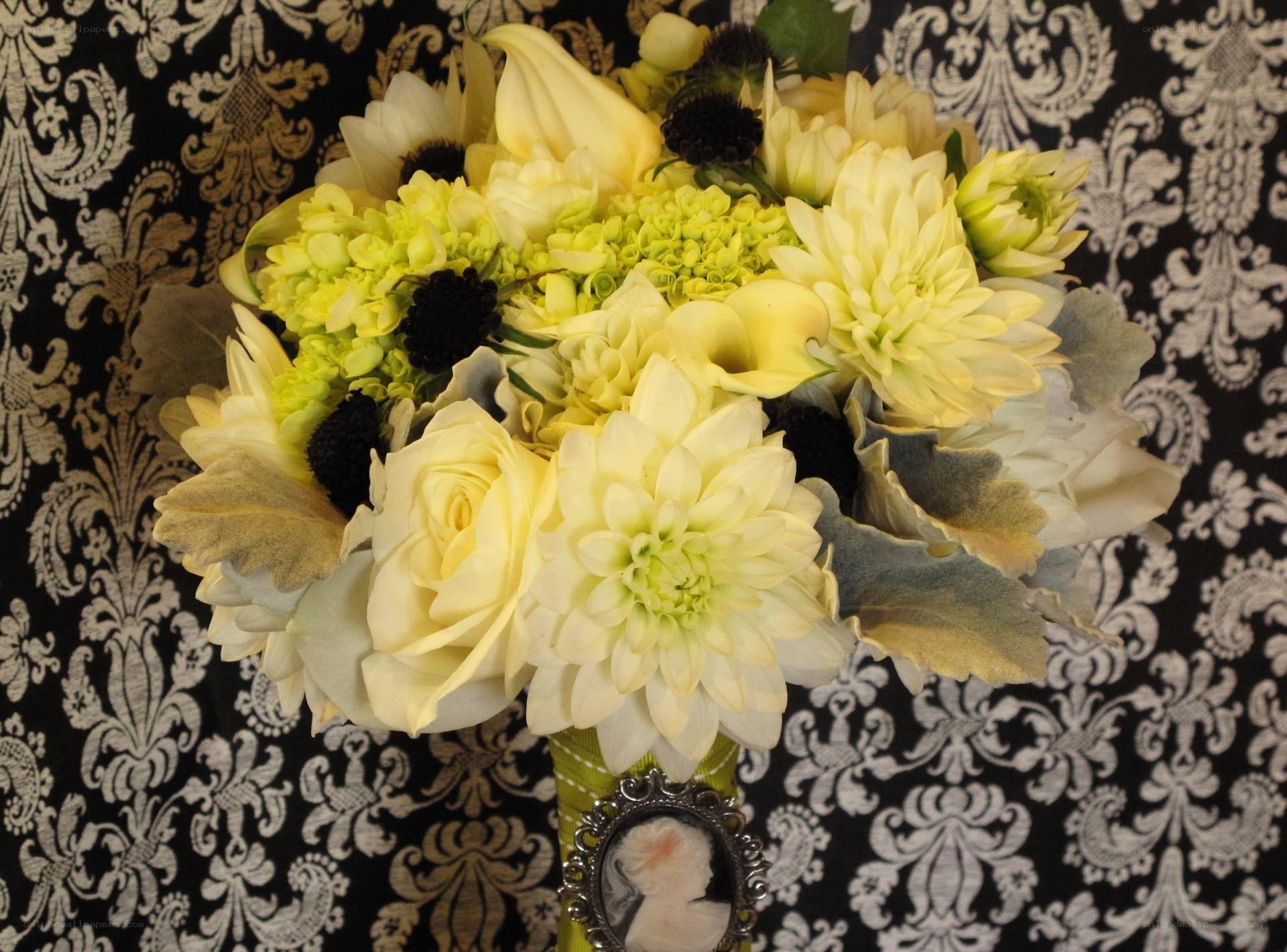 yellow floral bouquet