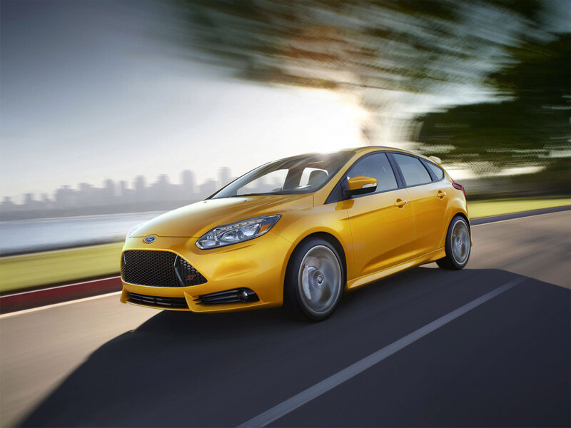 Yellow Ford Focus St — Dynamic, Afternoon, Photograph, Car