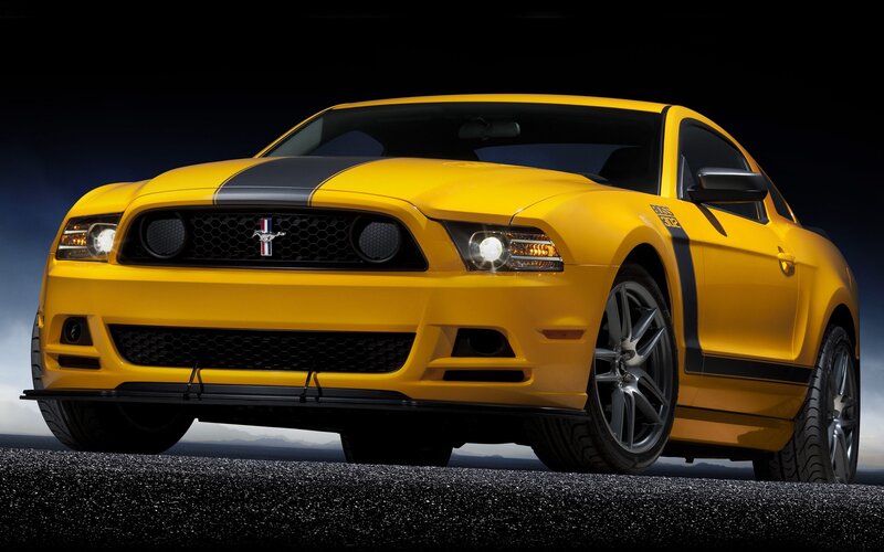 Yellow Ford Mustang Boss 302