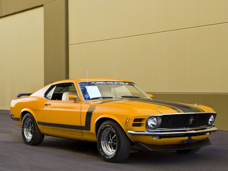 Yellow Ford Mustang Boss 302