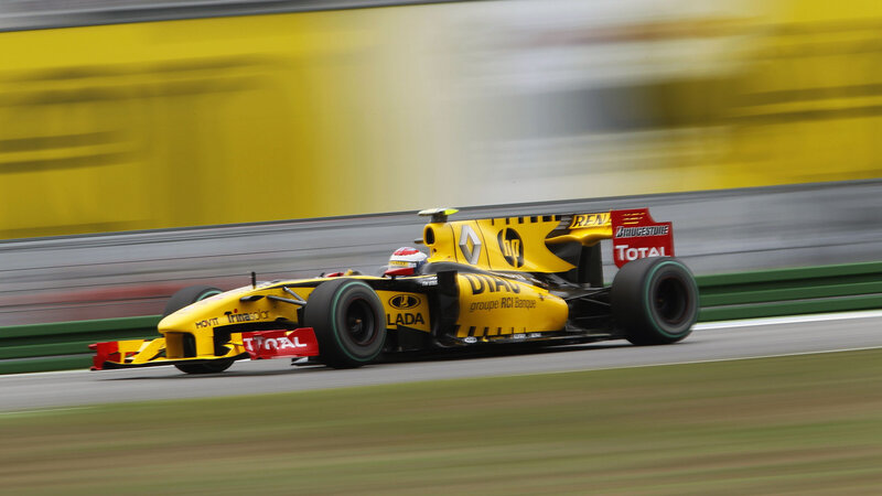 Yellow Formula One Car — Dynamic, Photograph, Driver, Race Track