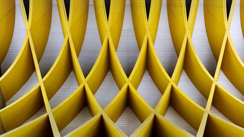 Yellow Geometric Structure