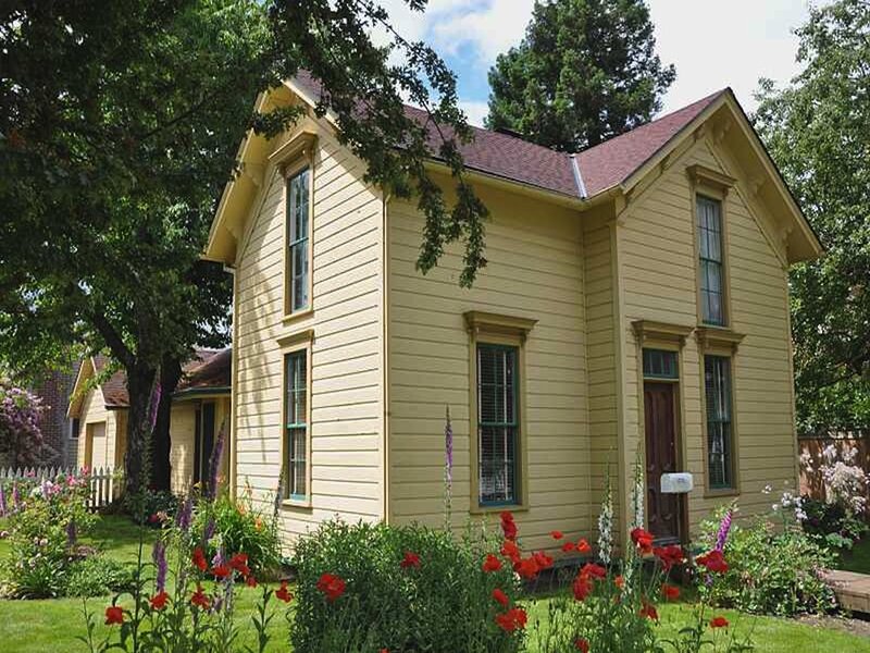 Yellow House with Garden — Serene