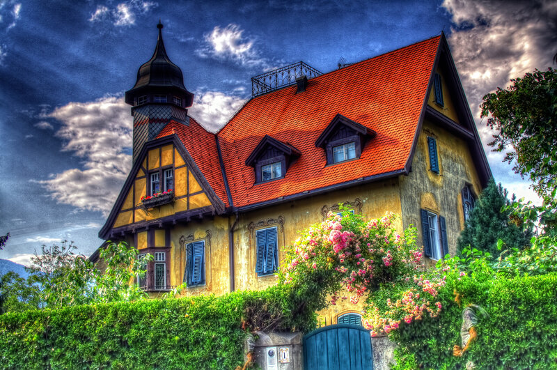 Yellow House with Red Roof — Dramatic