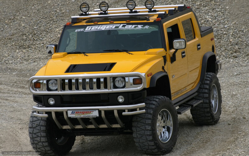 Yellow Hummer H2 — Dramatic
