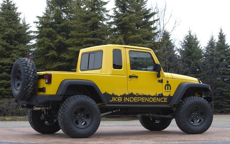 Yellow Jeep Pickup Truck — Outdoor