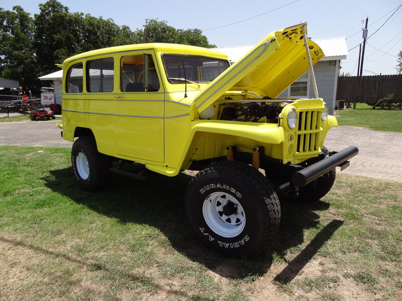 Yellow Jeep Station Wagon — Outdoor