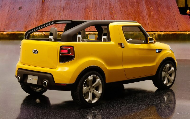 Yellow Kia Soulster concept car