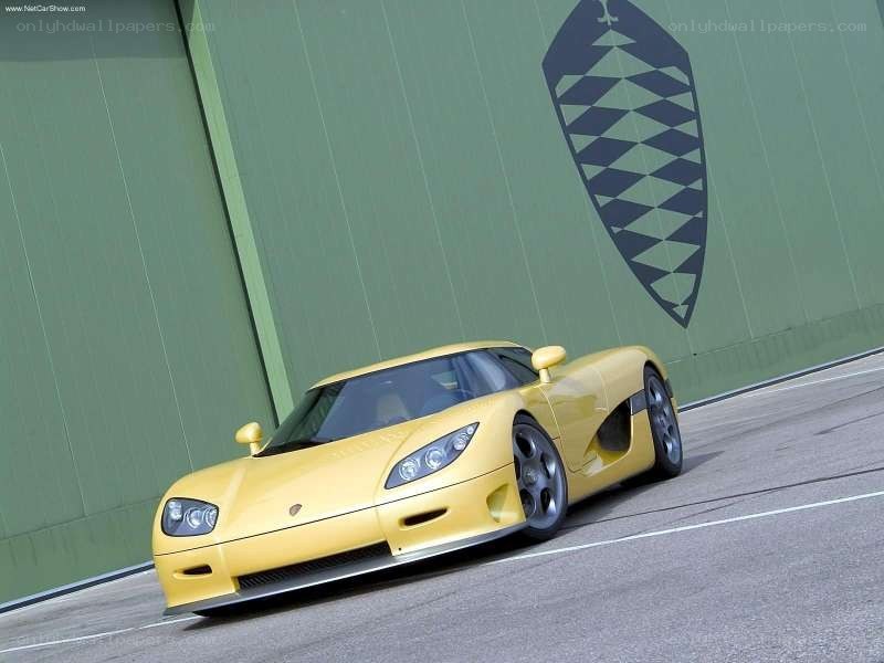 yellow koenigsegg cc8s