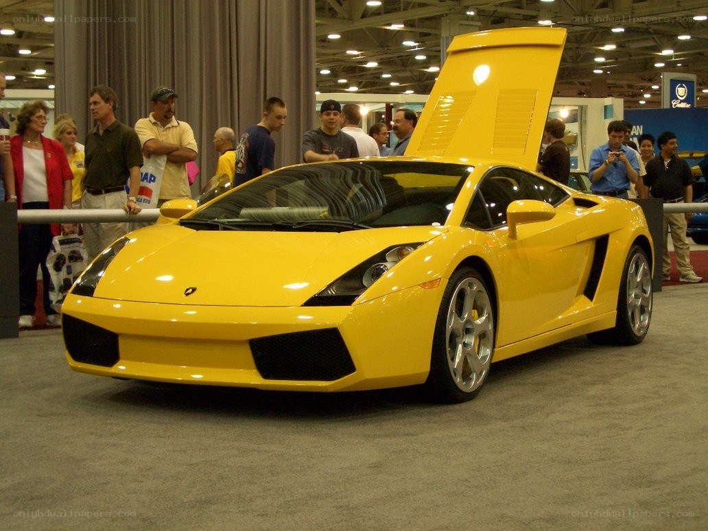 Yellow Lamborghini at auto show