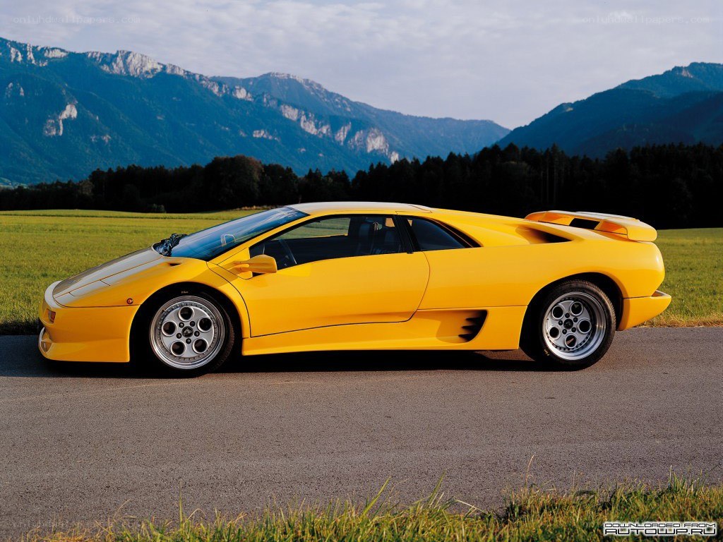Yellow Lamborghini Diablo