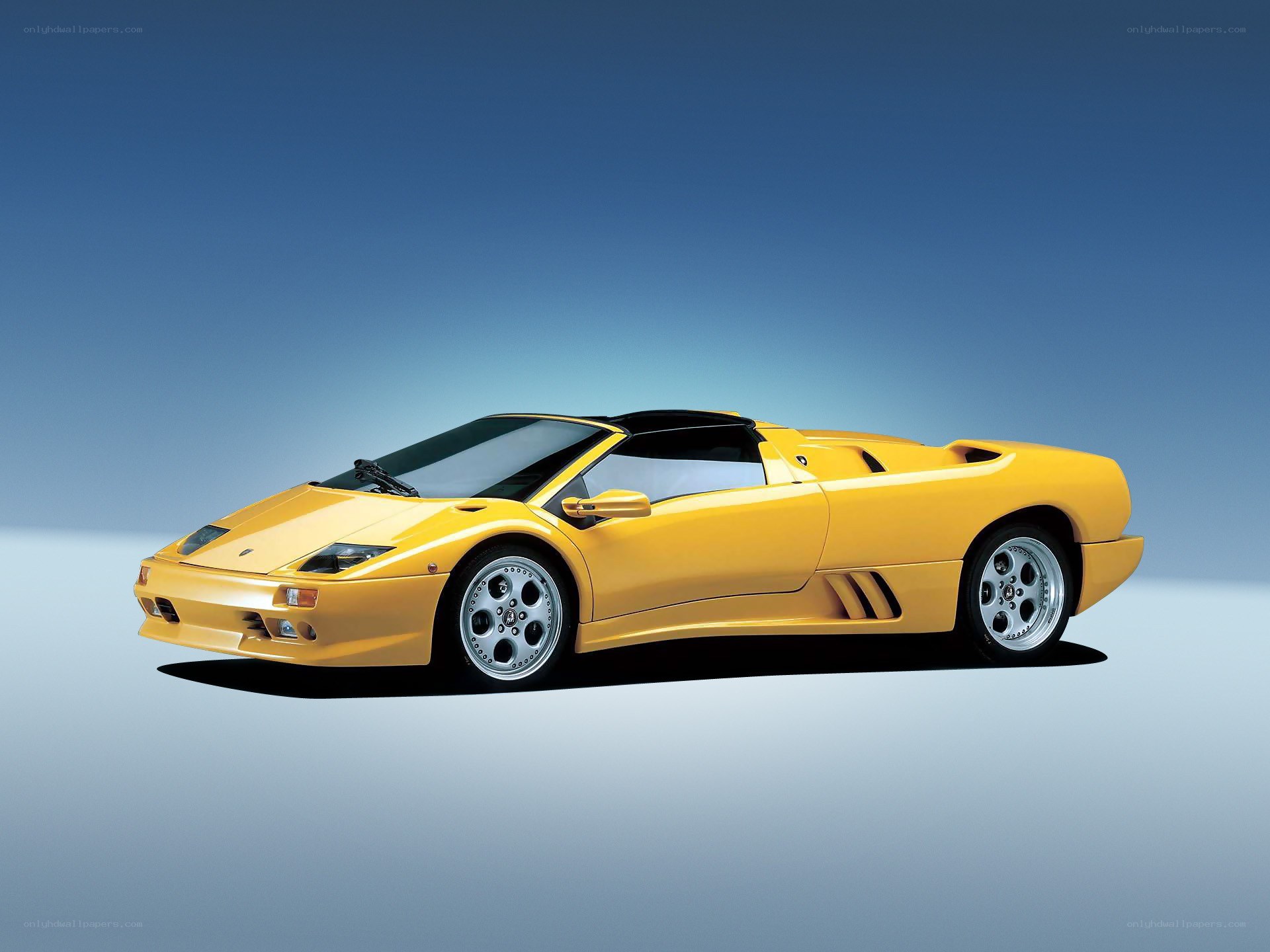 Yellow Lamborghini Diablo VT