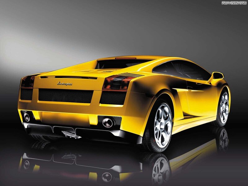 Yellow Lamborghini Gallardo — Dramatic, 3d Render, Car