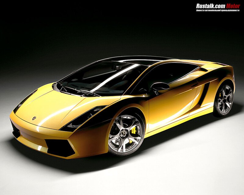 Yellow Lamborghini Gallardo — Dramatic, Photograph