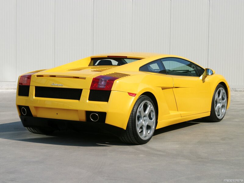 Yellow Lamborghini Gallardo — Neutral, Afternoon