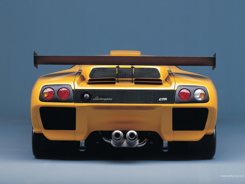 Yellow Lamborghini GTR rear view
